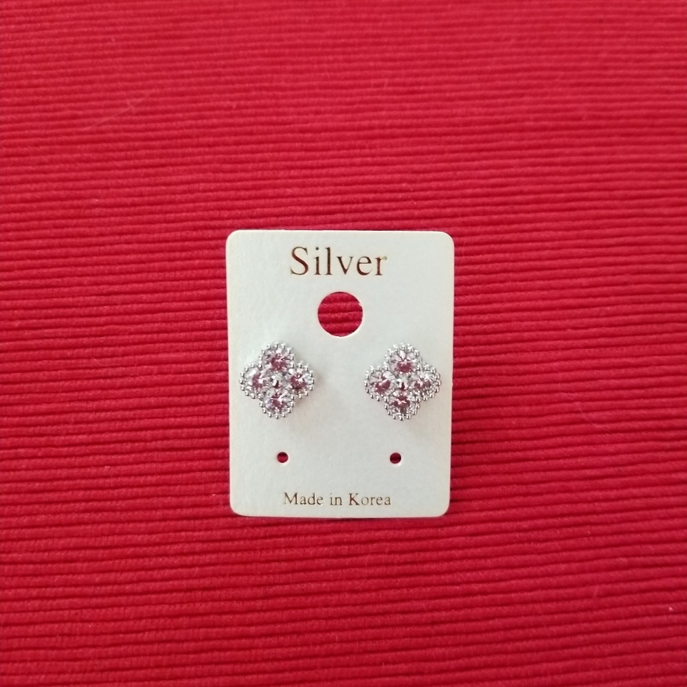 Earring